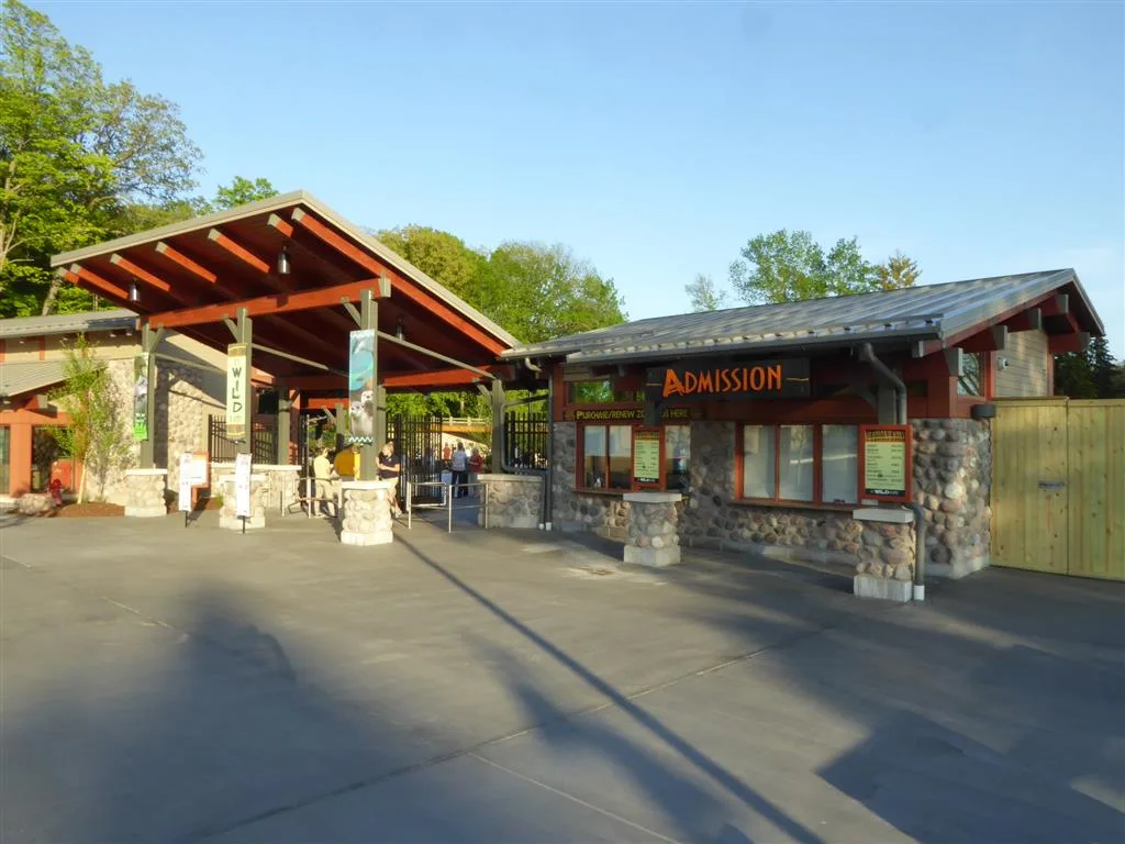 The new entry plaza at Milwaukee County Zoo