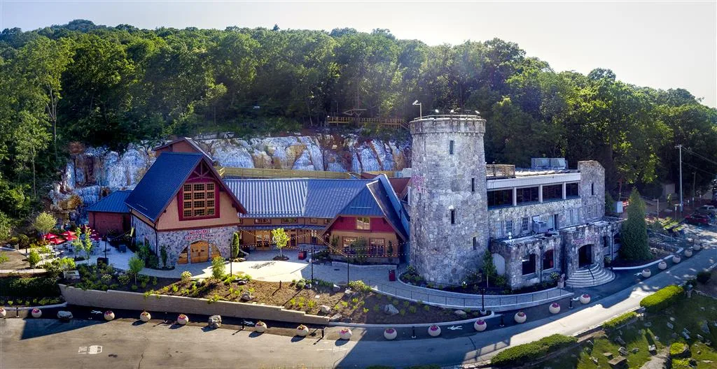Ruby Falls Chattanooga Tennessee Expansion Full view
