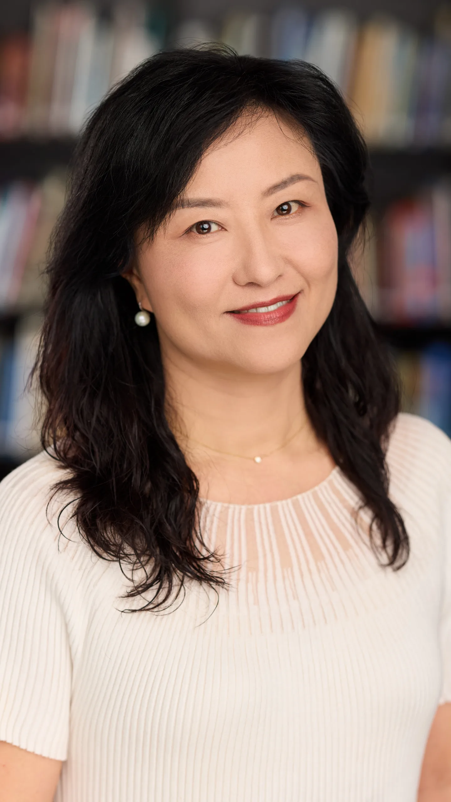 Headshot of Hui Chen, Vice President at PGAV Destinations