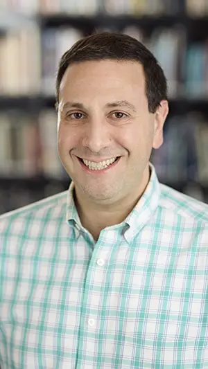 Dave Cooperstein Senior Creative Designer
