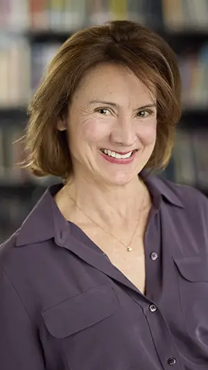 Kathleen Robert Senior Graphic Designer