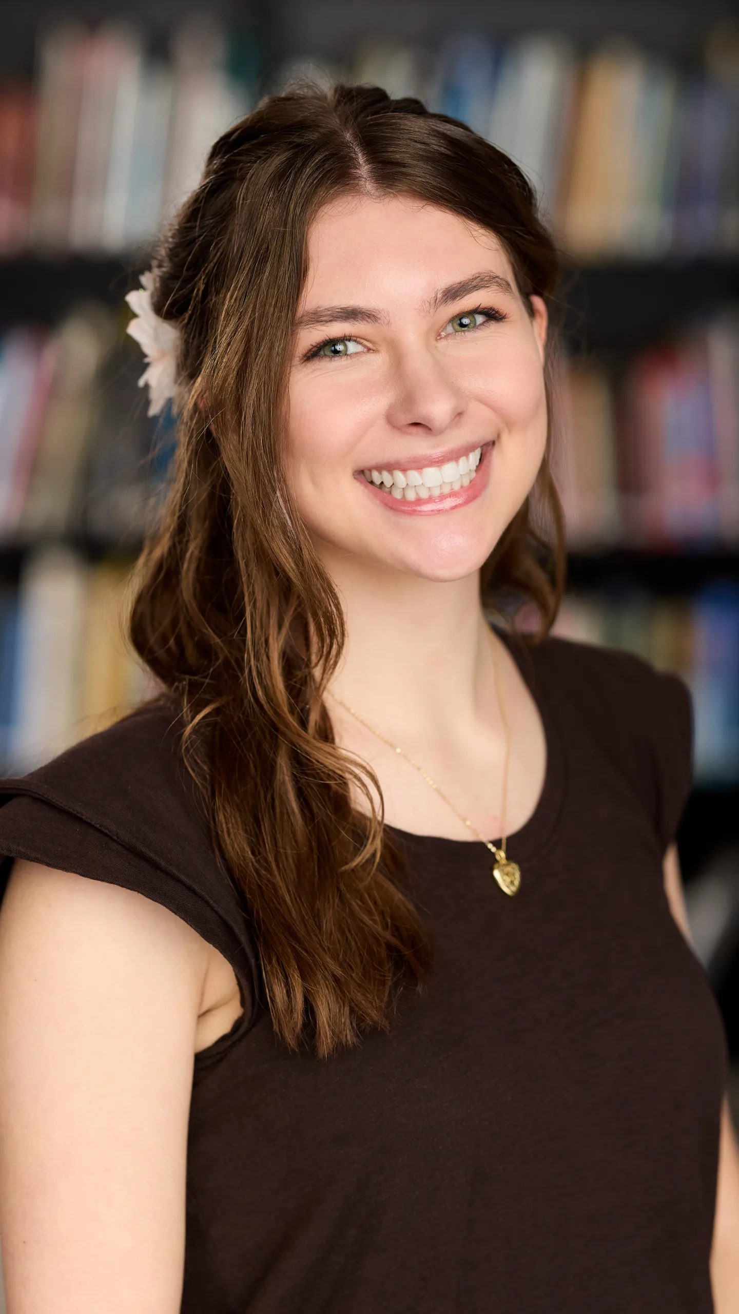 Headshot of Allison Zaiz, Interior Designer at PGAV Destinations